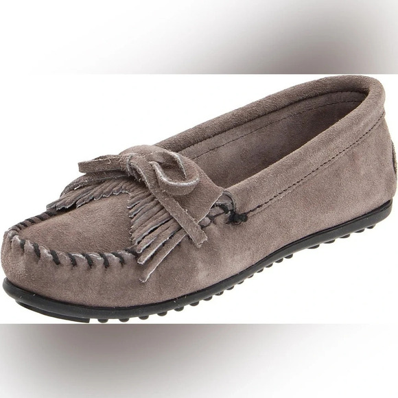 Minnetonka Kilty Moccasins Shoes Suede Leather Flats Gray Fringe western Size 6 - Picture 10 of 10